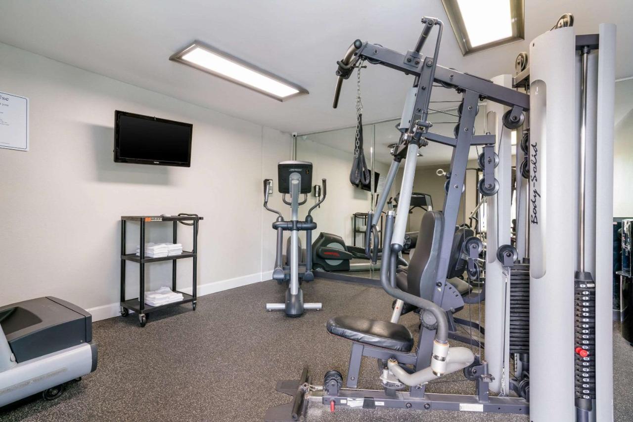 Quality Inn Greenville Near University Bagian luar foto
