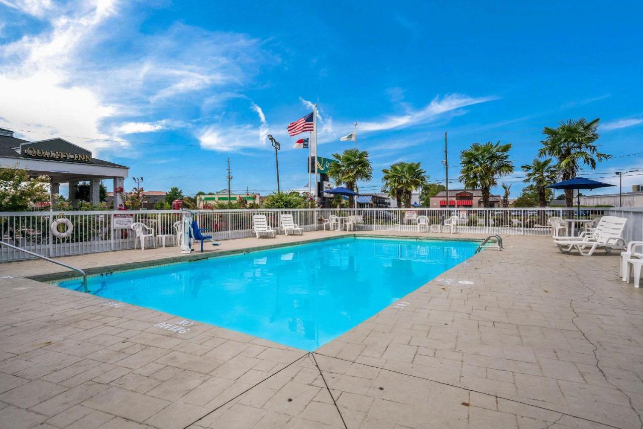 Quality Inn Greenville Near University Bagian luar foto
